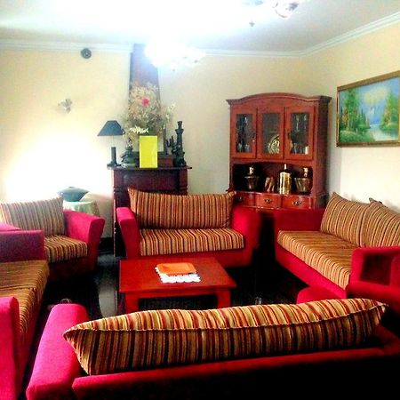 Colling Wood Hotel Nuwara Eliya Buitenkant foto