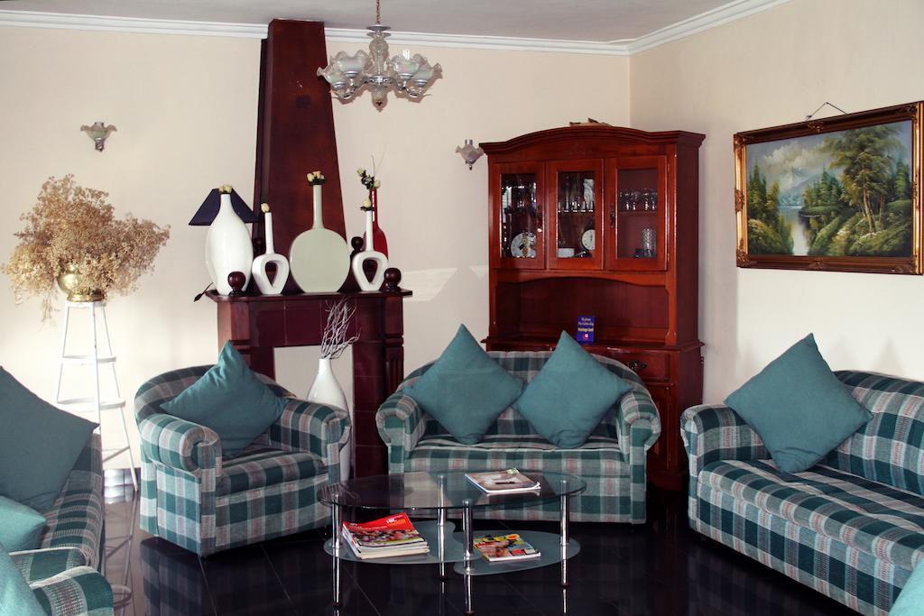 Colling Wood Hotel Nuwara Eliya Buitenkant foto